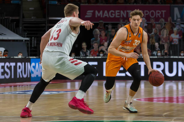 深入探讨了 深入探讨了