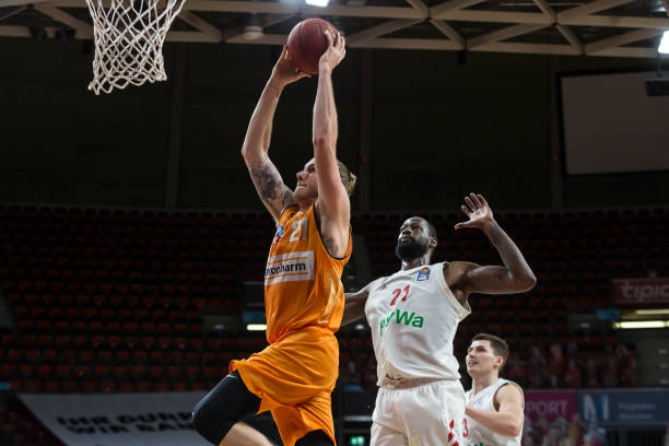 还因为他已 还因为他已