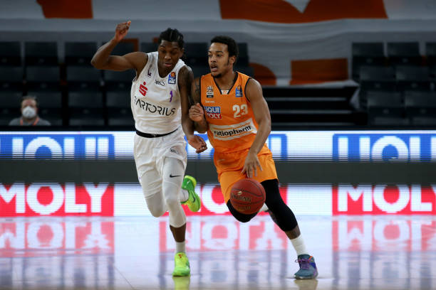 马赛面临 马赛面临