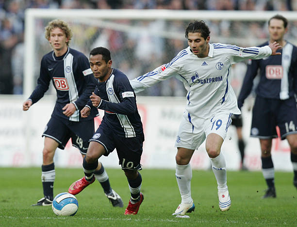 短期试探的 短期试探的